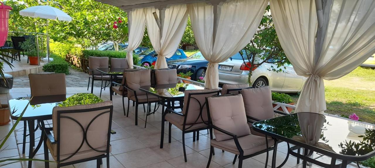 Семеен Хотел Атива - Family Hotel Ativa Lozenets ภายนอก รูปภาพ